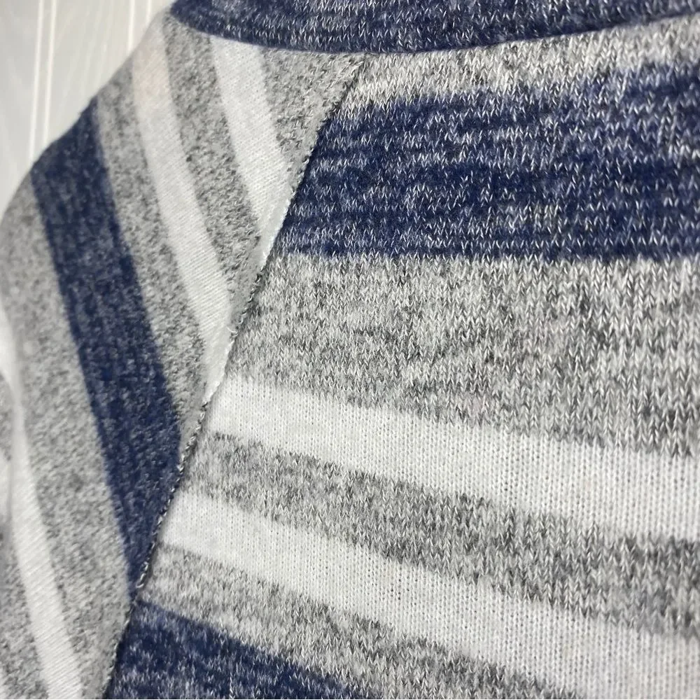 Hem & Thread Striped lightweight Long Sleeve Shirt Size Medium - Picture 6 of 8